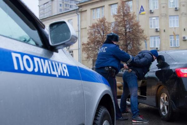 Угнавшего чужой автомобиль мужчину задержали инспекторы ДПС в Пятигорске